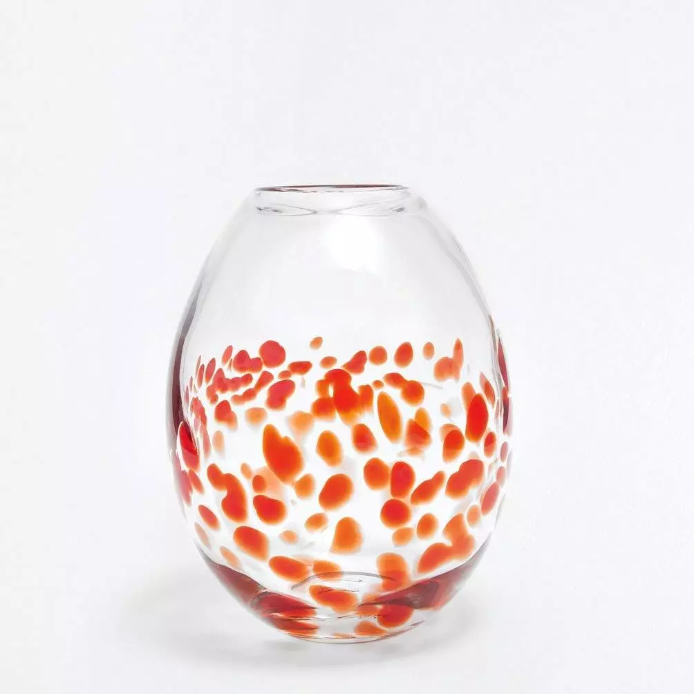 裝飾玻璃和陶瓷花瓶