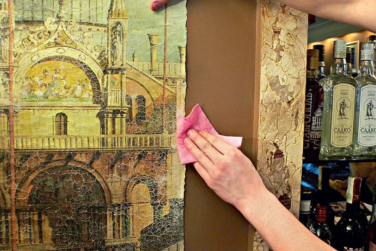 Instalación de frescoes coas súas propias mans: instrucións paso a paso con fotos 11981_16