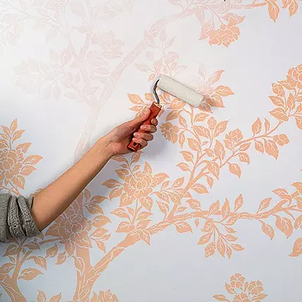 Како да ги насликате ѕидовите: Водич за избор на боја и апарати 12129_63