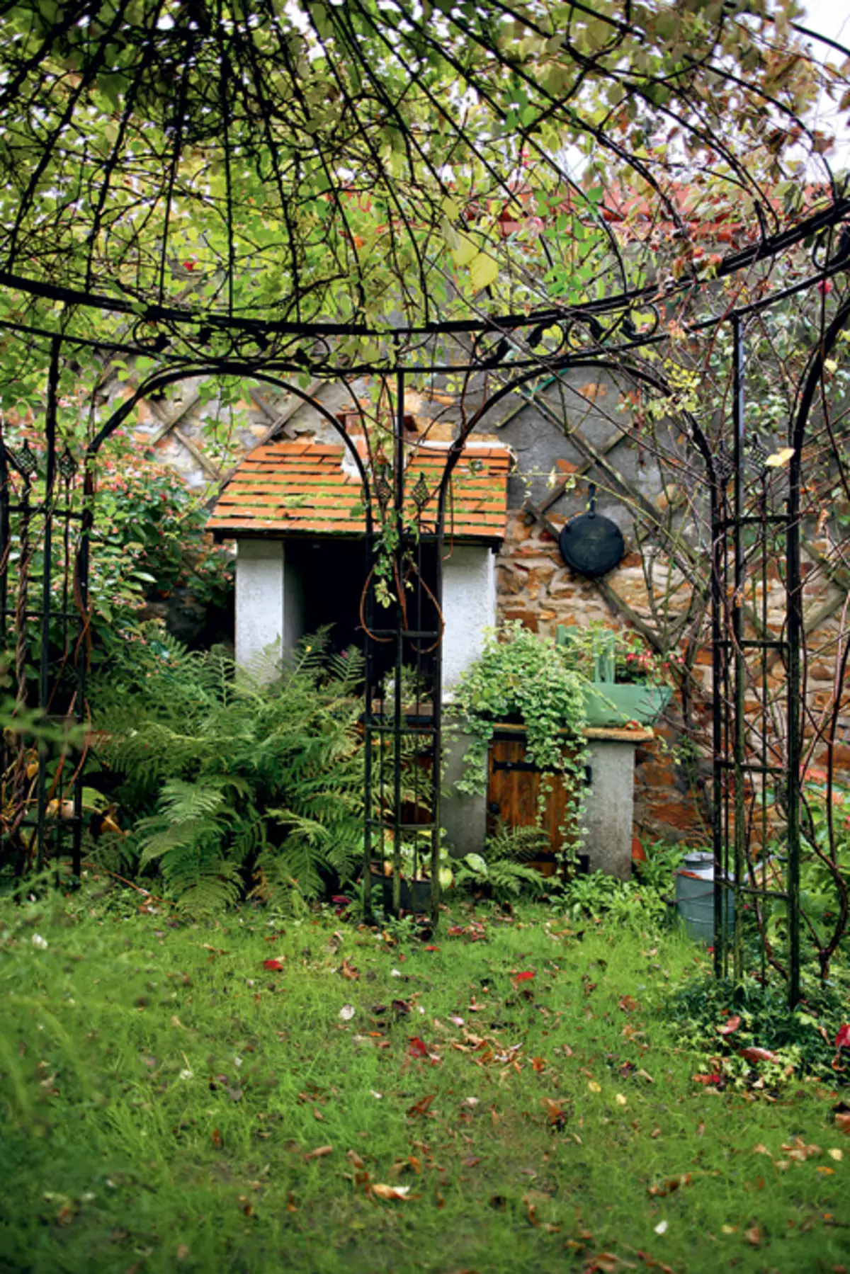 Privaat deurlopende blomtuin in Frankryk