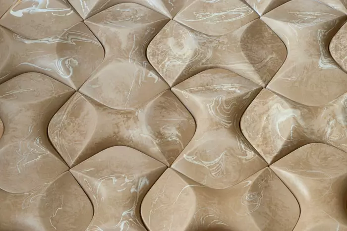 Tendenze della moda nel design di piastrelle ceramiche e gres porcellanato