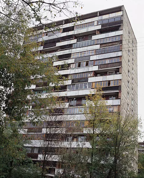 Quatro projetos de design apartamentos na série Tower e-209a