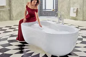Bath in pleasure 13656_1