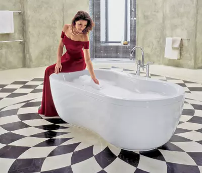Bath in pleasure