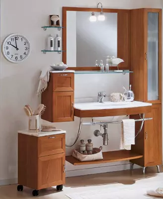 Badeværelse Interiør: Smuk, Praktisk, Komfortabel
