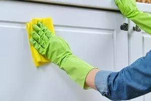 Como lavar as fachadas da cociña: 8 consellos para unha perfecta limpeza 1377_1