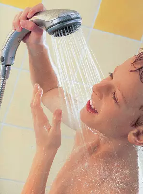 Bonne tête: choisissez une buse de douche