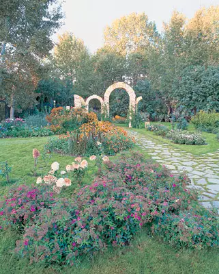 Paradise Garden Alla Borisovna