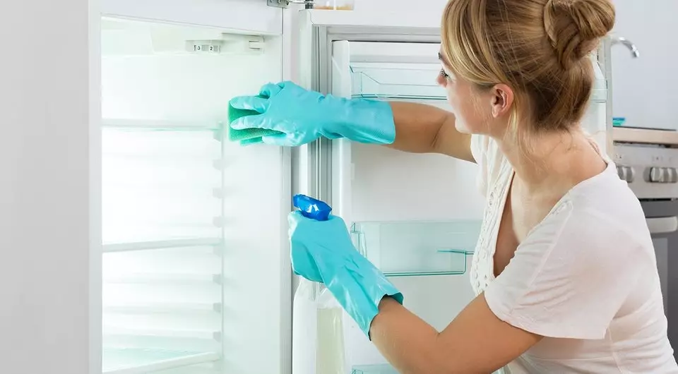 Какво да измиете нов хладилник преди първата употреба: 6 ефективни средства