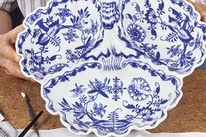 Blue Cup bweretsani: Kubwezeretsa Porceland 15230_1