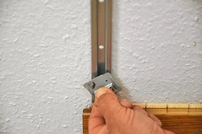 6 jenis panel dinding untuk hiasan dalaman: apa yang harus dipilih dan bagaimana untuk melekapkan 15384_9