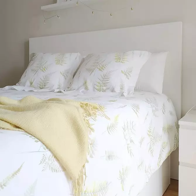 Rahat ve işlevsel bir iç yatak odası oluşturmak için IKEA'dan 10 yatak 1555_100