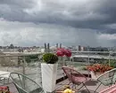 Maluwag na apartment sa St. Petersburg, kung saan ang isang ikatlong bahagi ng lugar ay sumasakop sa terrace 15927_19