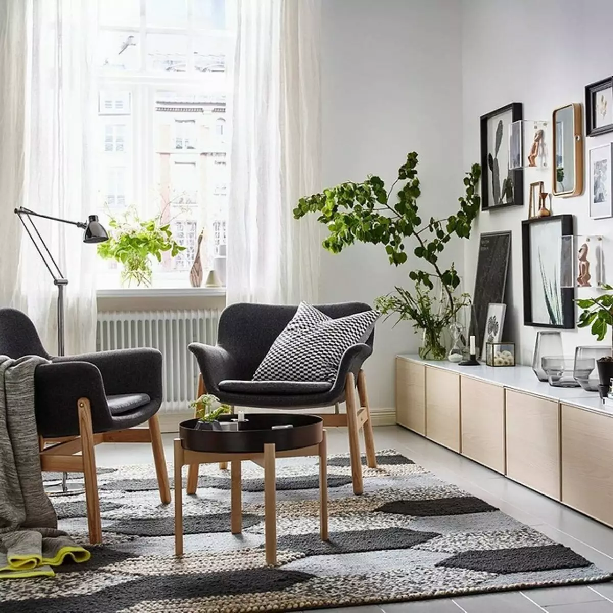 Awọn ijoko 9 lati Ikea ti yoo baamu eyikeyi inu 1606_66