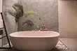 Vietoj plytelių: 9 alternatyvūs vonios kambario grindys