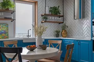 Cómo decorar estantes abiertos en la cocina: 6 hermosas ideas 1680_1
