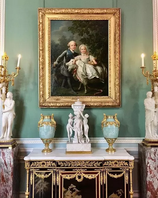 Royal Luxury: Ambírsky štýl v interiéri (50 fotografií) 1694_77