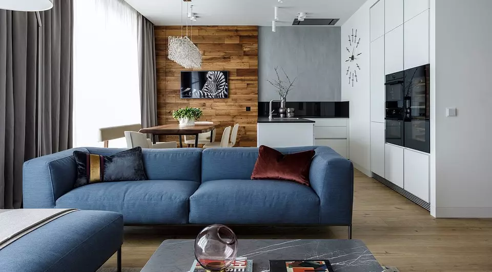 Apartament elegant per a un home amb mini-gimnàs i sauna