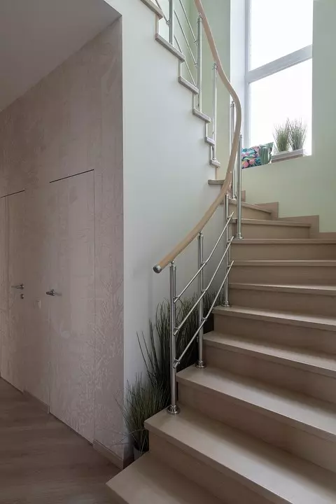 Treppe im zweiten Stock - mit Eiche & ...