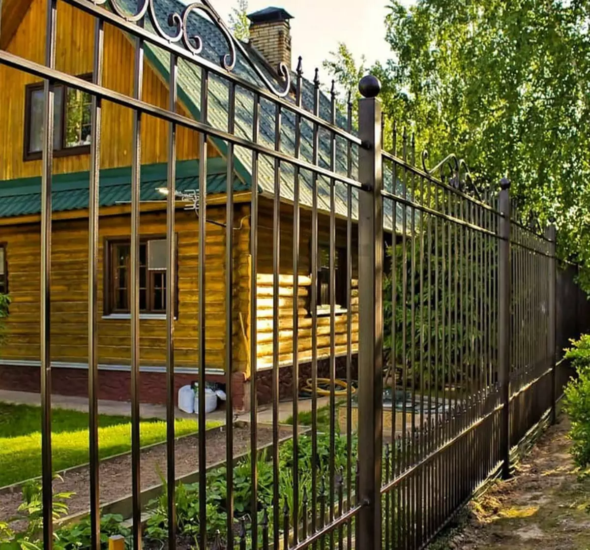 What kind of fence will suit you? 8 types of fence for different needs 20144_24