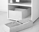 7 organisatsjes IKEA foar opslach garderobe yn 'e kast 2076_10