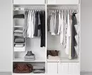 7 organisatsjes IKEA foar opslach garderobe yn 'e kast 2076_5