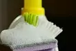 O que não deve ser limpo por um agente universal de limpeza: 9 exemplos