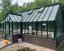 How to choose a place under the greenhouse: the rules that each dacket should know 2474_10