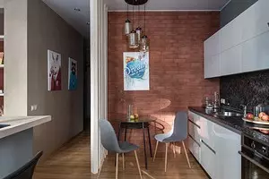 小さなアパートでロフトが可能ですか？ 38平方メートルのスタジオエリアの例。 m 2545_1