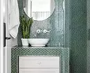 Елегантен и убав: мозаик во дизајнот на бањата (66 фотографии) 2724_104