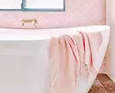 Elegants un skaists: mozaīka vannas istabas dizainā (66 fotogrāfijas) 2724_105