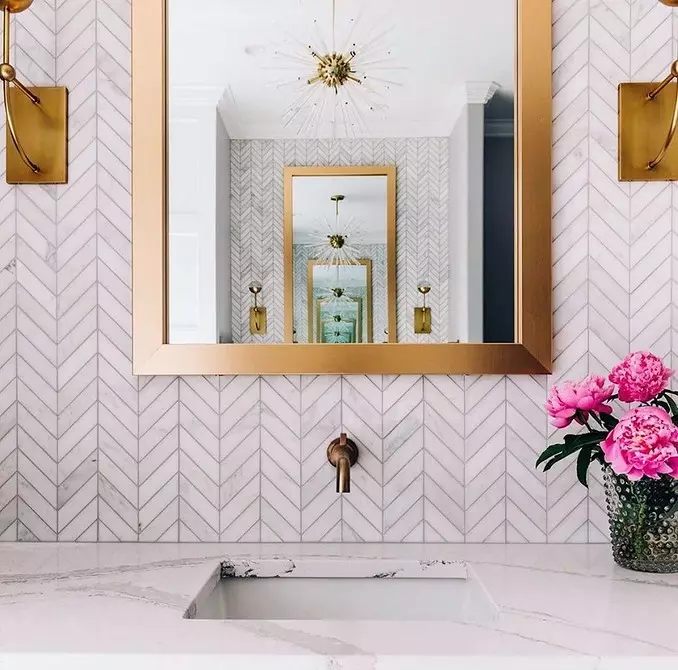 Елегантен и убав: мозаик во дизајнот на бањата (66 фотографии) 2724_21