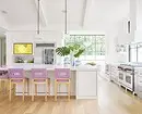 दो खिड़कियों के साथ एक रसोई की व्यवस्था कैसे करें: नियोजन के आधार पर डिजाइन विकल्प 2754_34