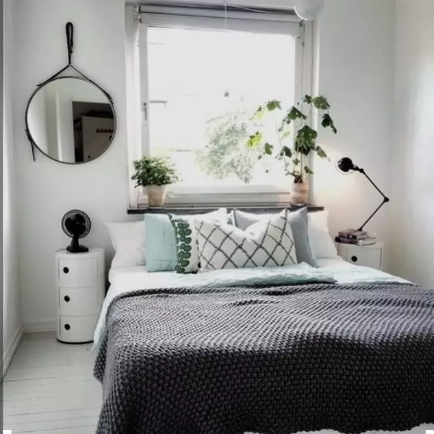 9 ایده های سرد برای تزئین یک اتاق خواب با مساحت 9 متر مربع. M. 28433_80