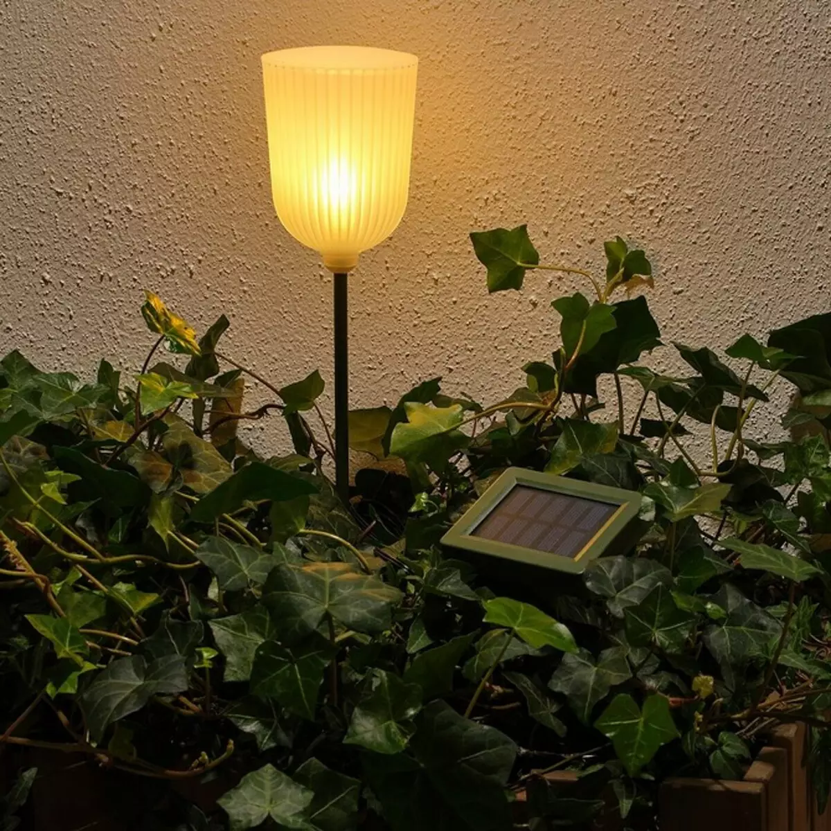 8 llums d'IKEA que es poden utilitzar en una terrassa exterior, balcó o jardí 2877_33