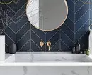 Conception de tendance de la salle de bain bleue: finition appropriée, choix de couleur et combinaison 2892_110