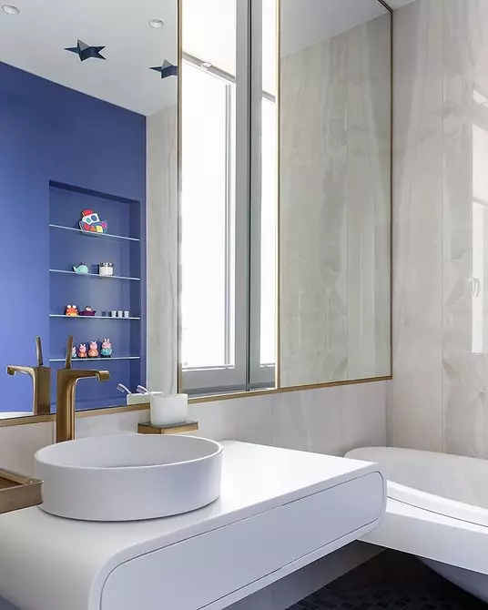 Conception de tendance de la salle de bain bleue: finition appropriée, choix de couleur et combinaison 2892_45