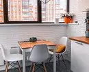 Hvilken tabell topp for å velge for hvitt kjøkken: 4 universelle farger og 6 populære materialer 28937_20