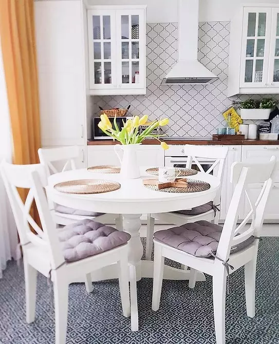 โต๊ะอะไรที่จะเลือกห้องครัวสีขาว: 4 สีสากลและ 6 วัสดุที่เป็นที่นิยม 28937_52
