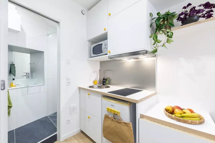 How to live for 10 square meters. M: 4 cool apartments in which it is real 3009_38