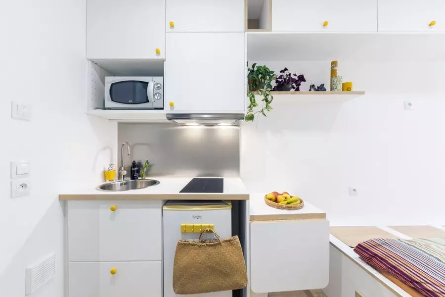 How to live for 10 square meters. M: 4 cool apartments in which it is real 3009_39
