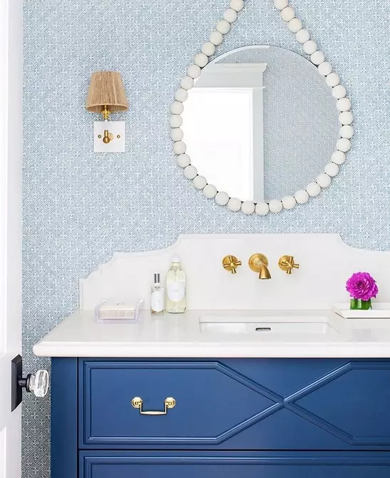 निळ्या बाथरूमचे फॅशनेबल डिझाइन: आम्ही शेड, पोत आणि साहित्य निवडतो 3036_14