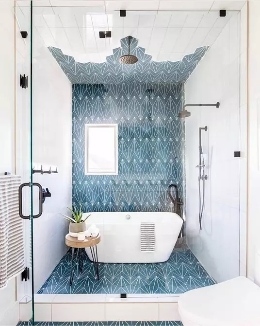 निळ्या बाथरूमचे फॅशनेबल डिझाइन: आम्ही शेड, पोत आणि साहित्य निवडतो 3036_59
