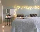 침실의 벽 디자인 : 15 명의 특이한 아이디어와 69 개의 ​​밝은 예 31092_57