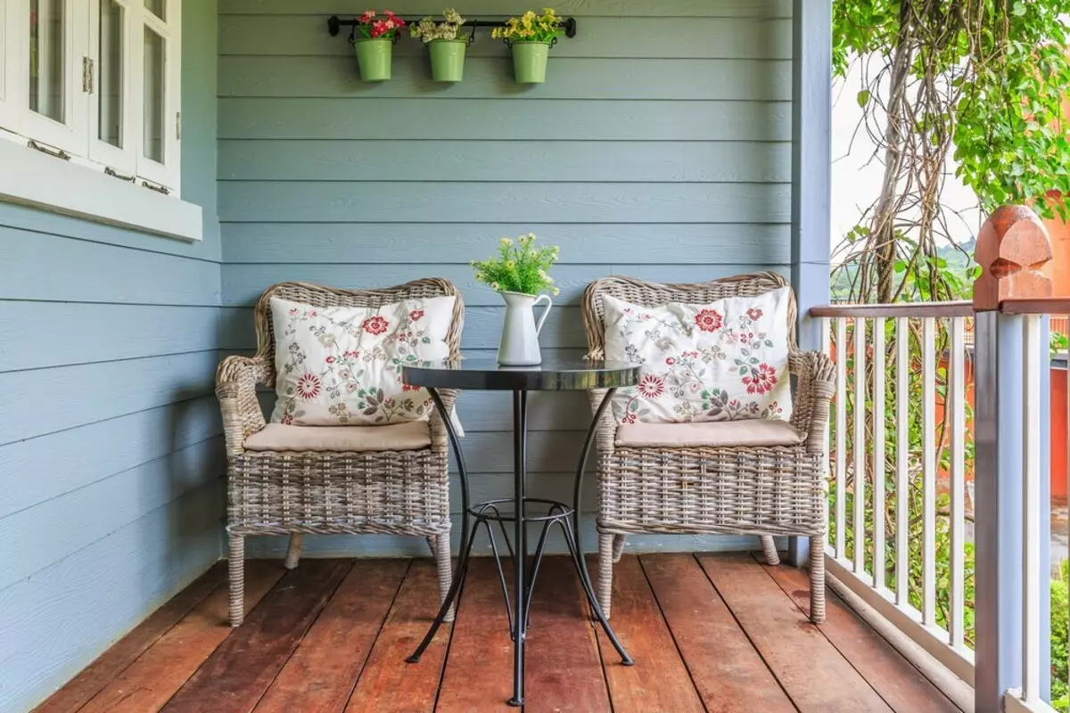 How to decorate a very small terrace at the cottage: 6 beautiful ideas 3111_6
