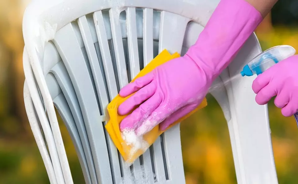 정원 가구를 빨리 깨끗하게하는 방법 : 7 가지 팁과 최소 비용 3167_14