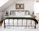 Miegamojo dizainas šalies namuose: išsklaidyti stilingą interjerą be biudžeto 3285_17