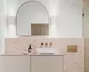 Vi dekorerer utformingen av det rosa badet slik at interiøret ser passende og stilig ut 3297_107