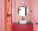 Nós decoramos o design do banheiro rosa para que o interior pareça apropriado e elegante 3297_24
