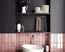 Kami menghias desain kamar mandi merah muda sehingga interiornya terlihat sesuai dan bergaya 3297_61